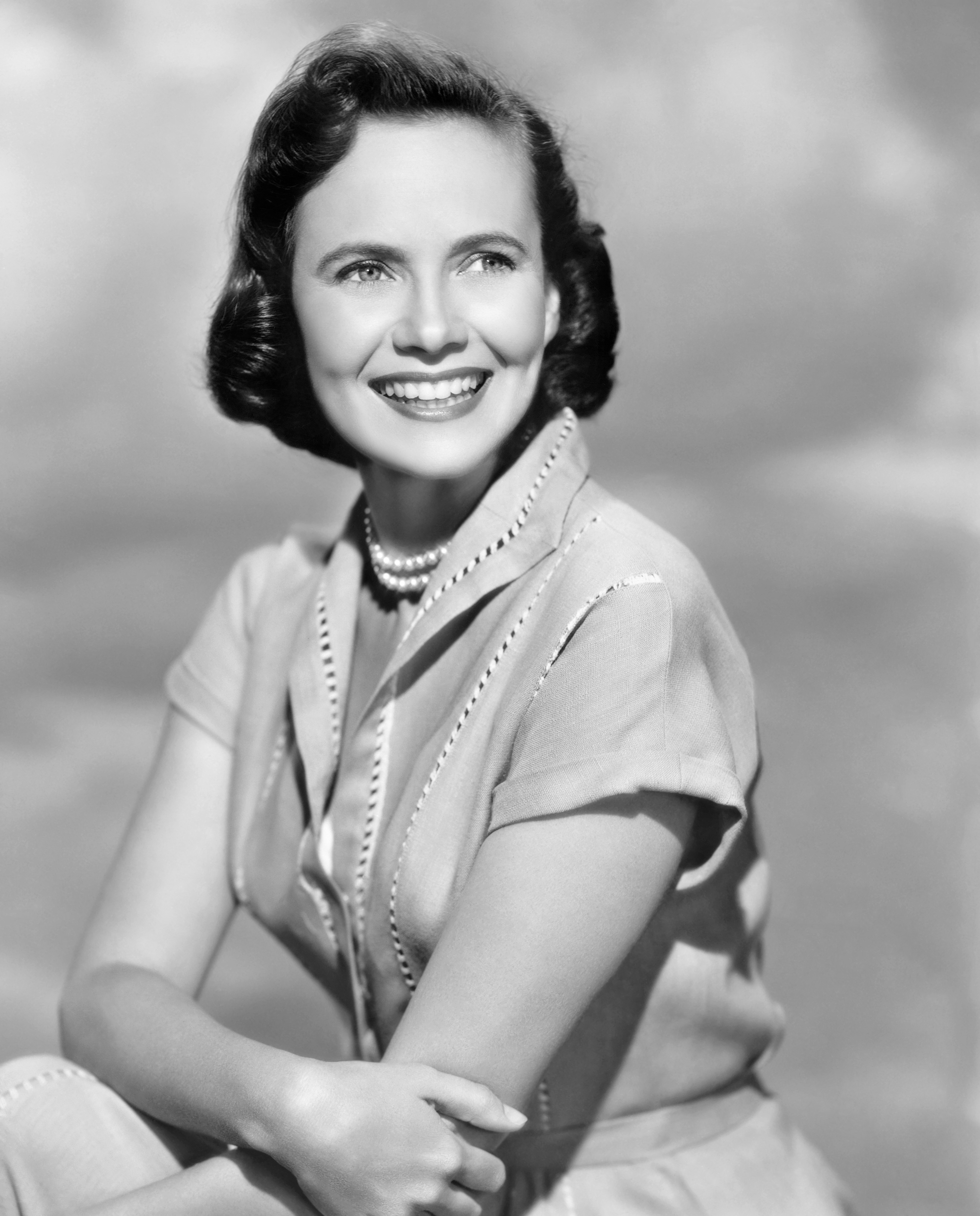 Teresa Wright Net Worth Short bio, age, height, weight Net Worth Roll